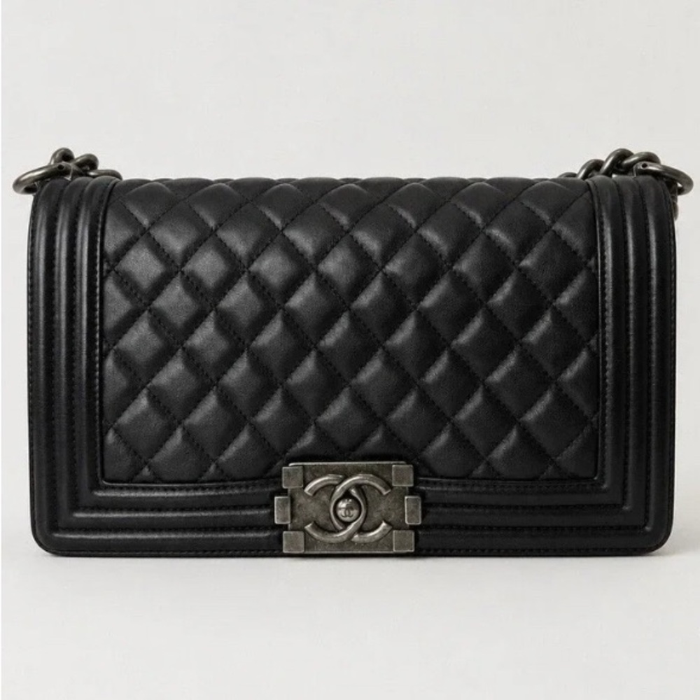 CHANEL Boy Flap Bag Quilted Calfskin